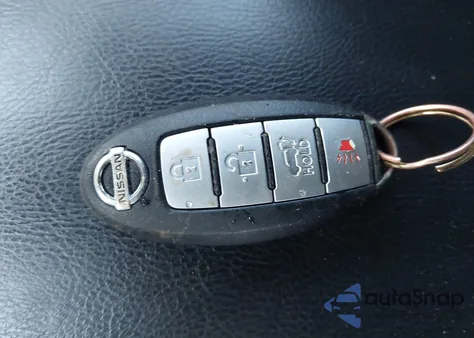 2016 Nissan Rogue Sl z USA, uszkodzony, nr VIN 5N1AT2MV6GC755462